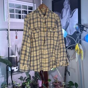 Free Nature Flannel Shirt Mens Large Yellow Plaid Excellent Button Down Cotton